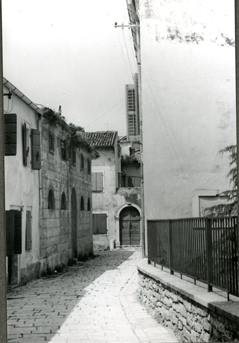 Image description